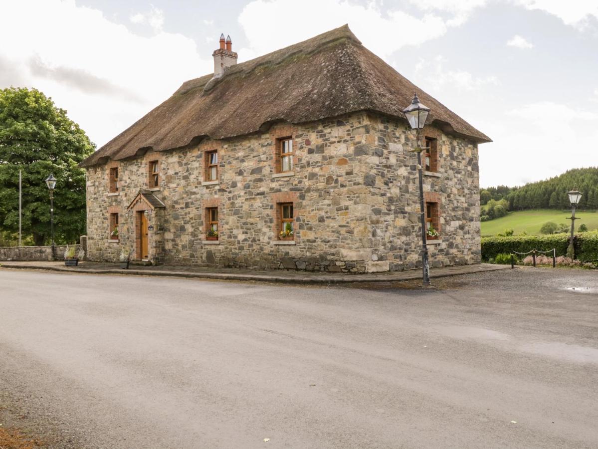 An Maide Ban Cootehill Exterior photo